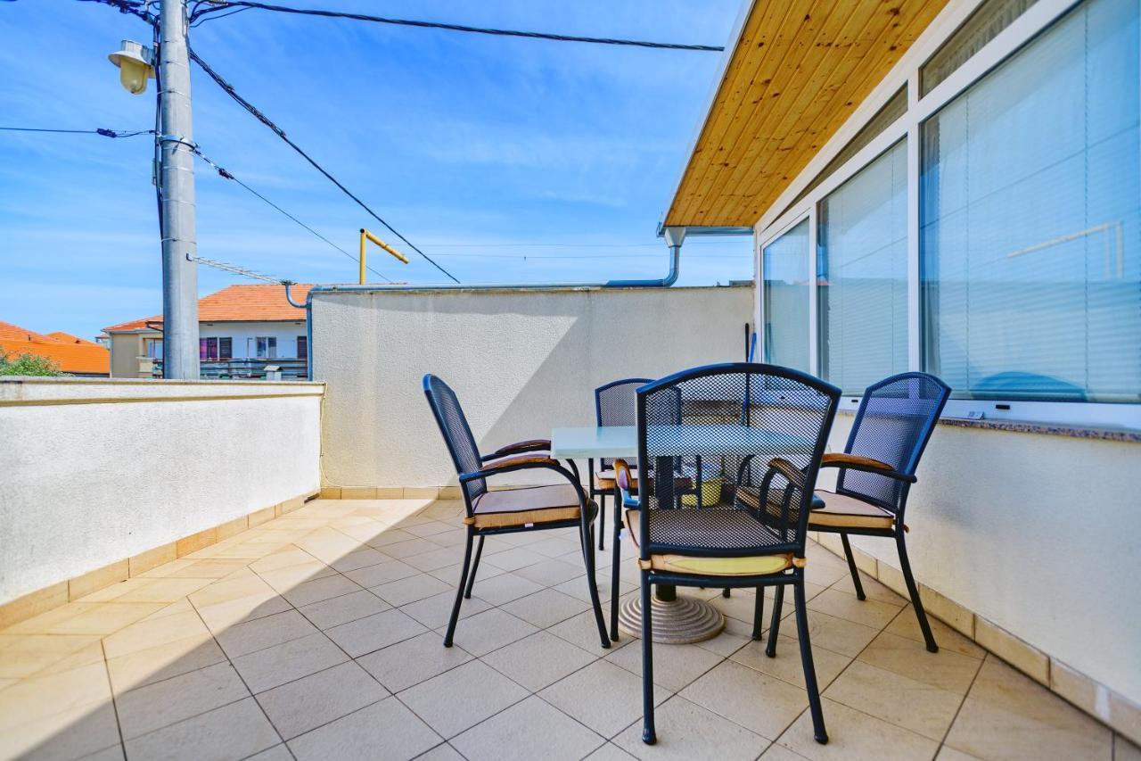 Comfort Holiday Apartment Zadar - With Parking And Balcony Εξωτερικό φωτογραφία